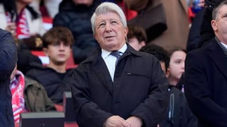 Enrique Cerezo responde al Barcelona: "Estoy tranquilo con el futuro de Julián Álvarez en el Atlético de Madrid"