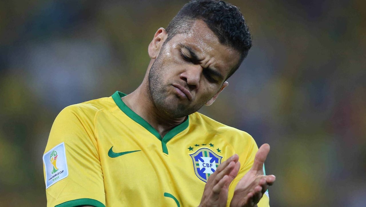 Dani Alves lo ha vuelto a hacer
