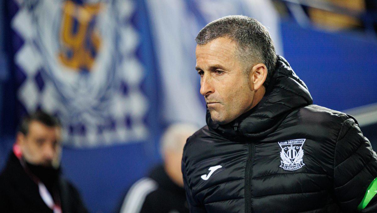 El Leganés vuelve a estrellarse lejos de Butarque e Igor Oca da explicaciones y lanza un dardo al árbitro