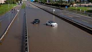 Otra DANA pone en alerta roja a Málaga y Granada, donde ya suspenden colegios y desalojan vecinos