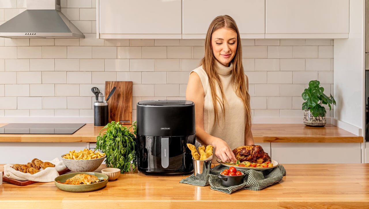 Pon fin a la crisis del aceite con esta freidora de Cecotec y su 40% de descuento en Amazon