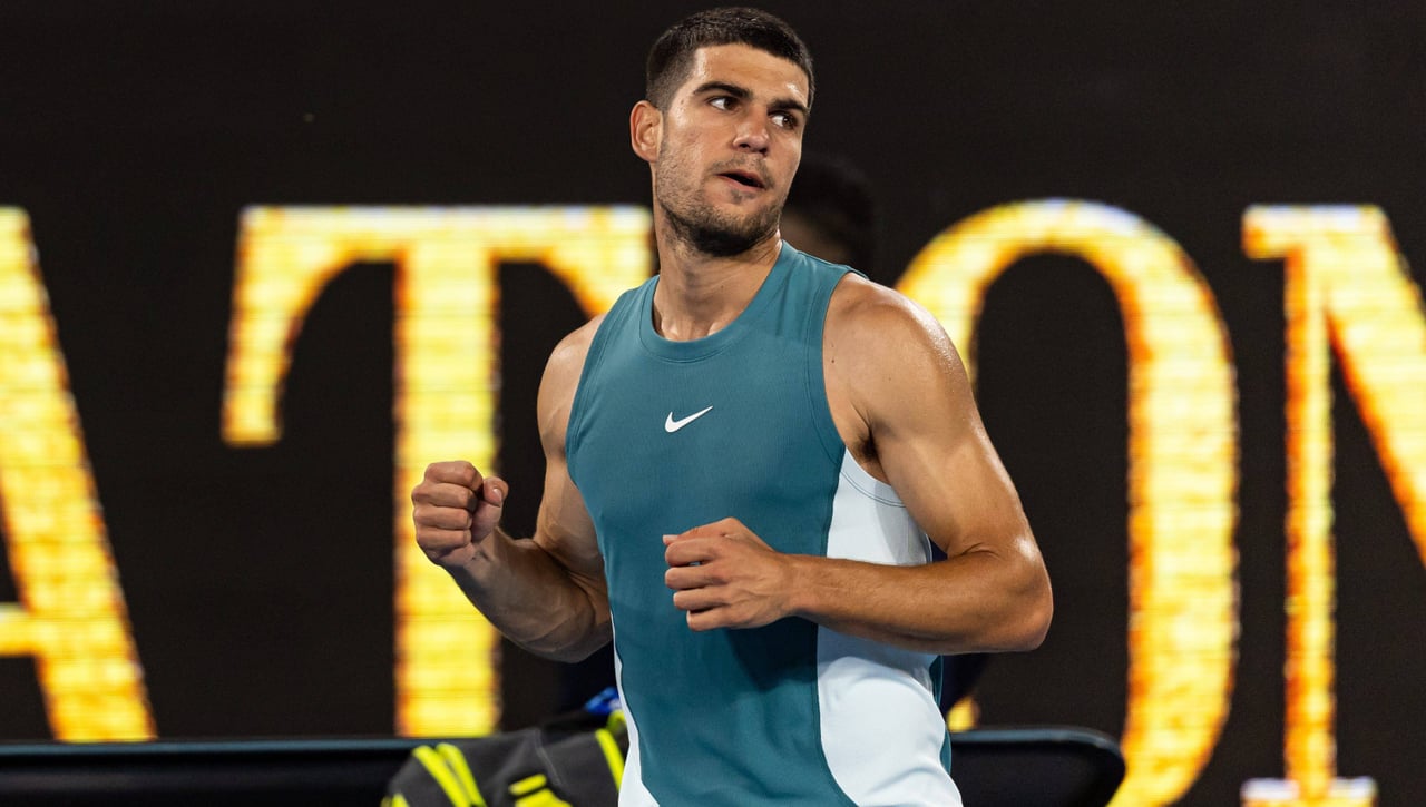 A Carlos Alcaraz le tocará seguir esperando para estrenarse en la Rod Laver Arena