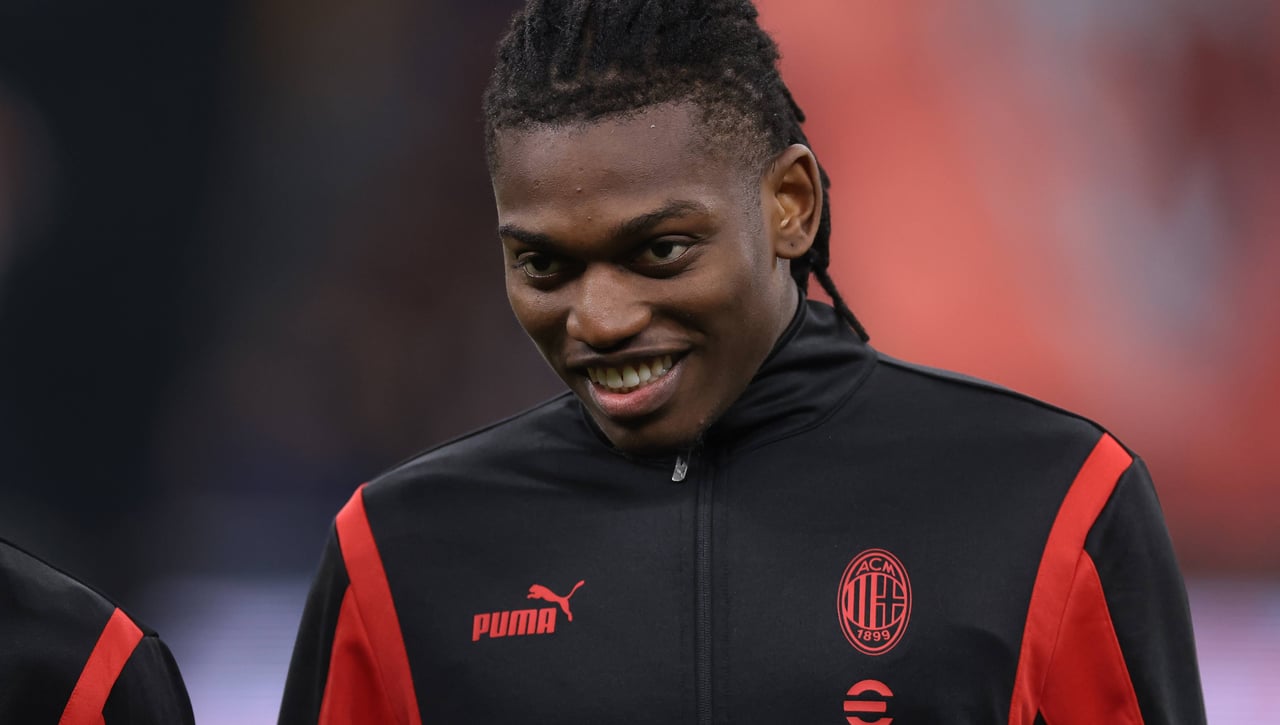 El Bayern de Múnich quiere dejar cerrada la llegada de Rafael Leao tras la negativa de Nico Williams