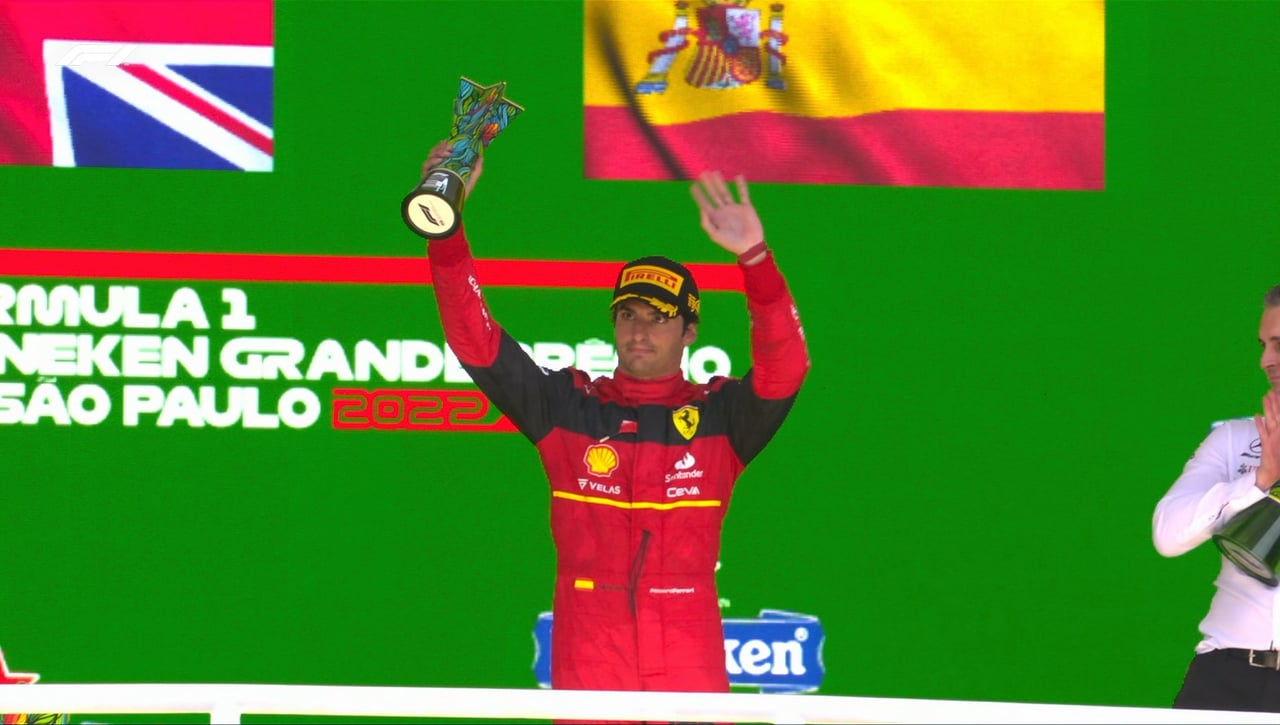 Sainz sube al podio y Alonso se merienda a Ocon