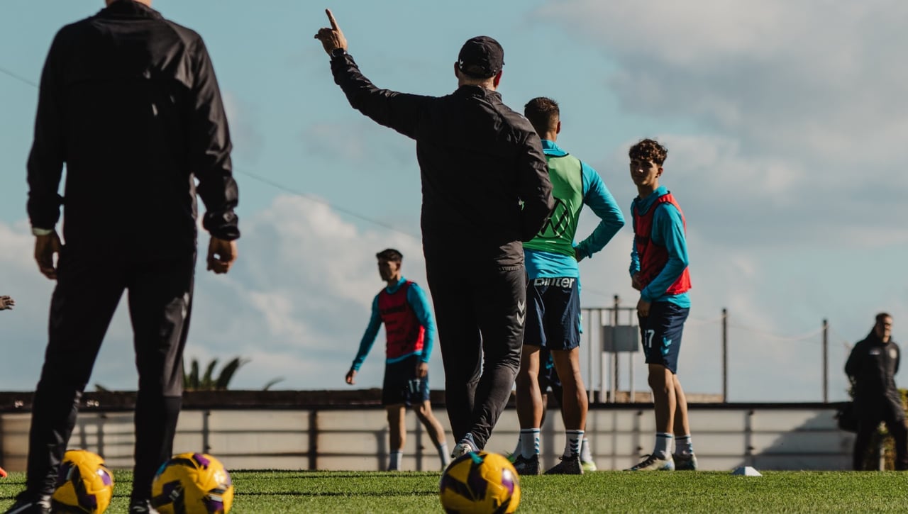 Cambios inminentes en el Tenerife