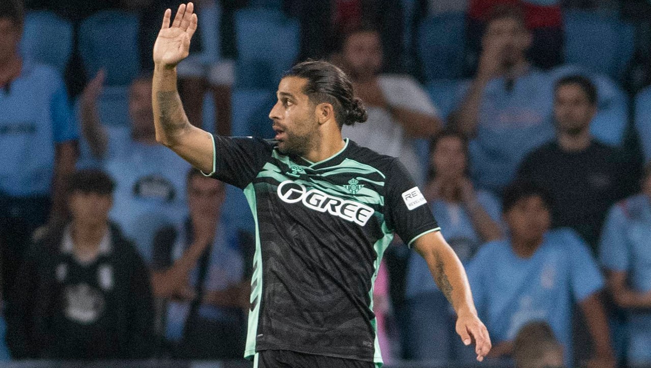 Ricardo Rodríguez responde a la decisión final del Betis