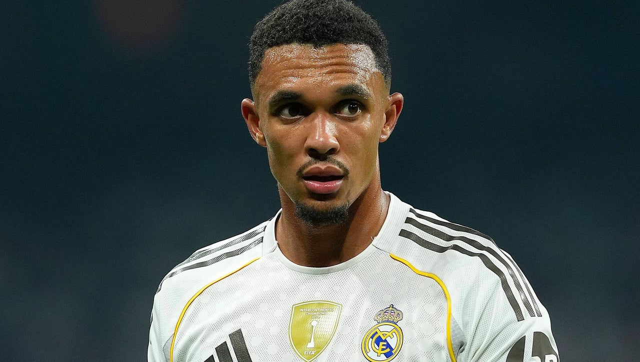 El City se lanza por el fichaje de Alexander-Arnold