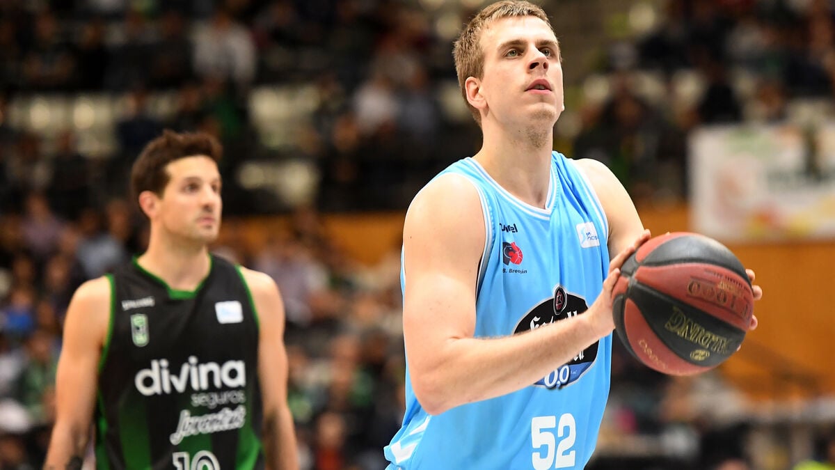 El Betis ata al ucraniano Gerun