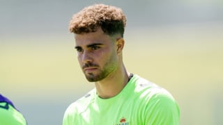 La decisión de Marcos Fernández tras los 'cantos de sirena' de Barça y Nàstic