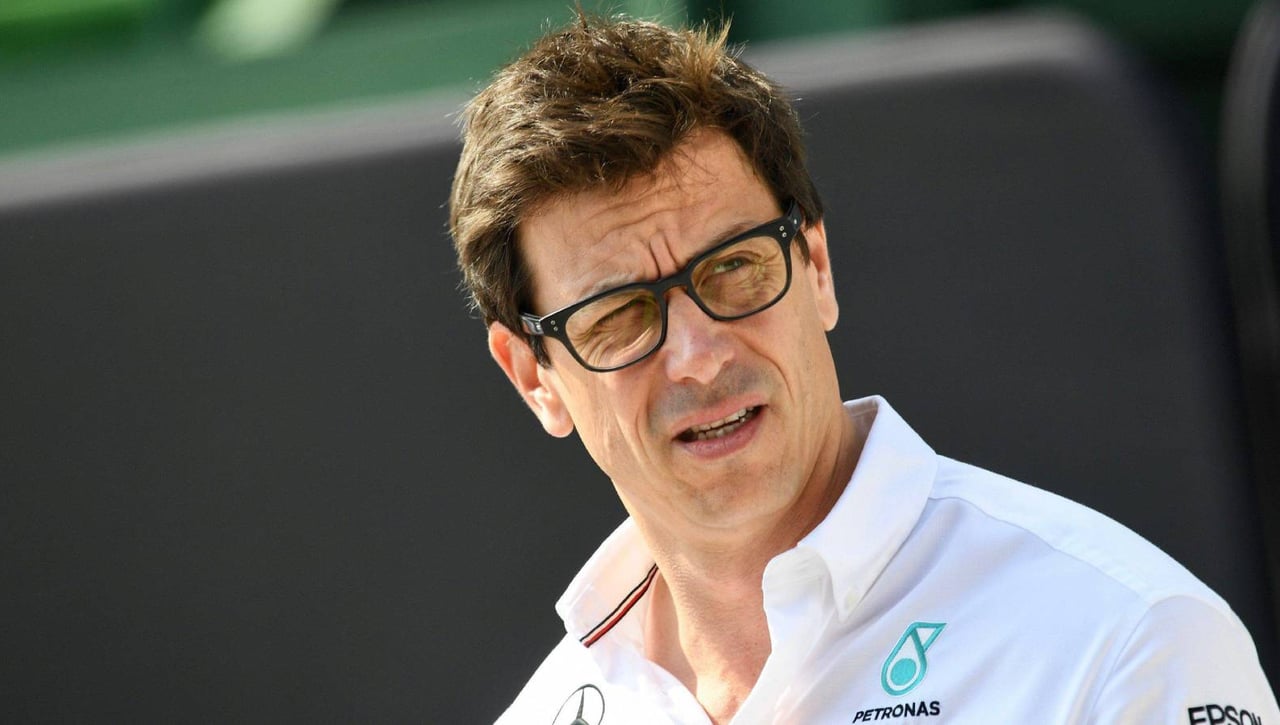 El error que Toto Wolff no se perdona en Mercedes