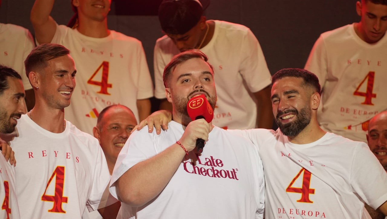 Los detalles del nuevo equipo de Ibai Llanos 