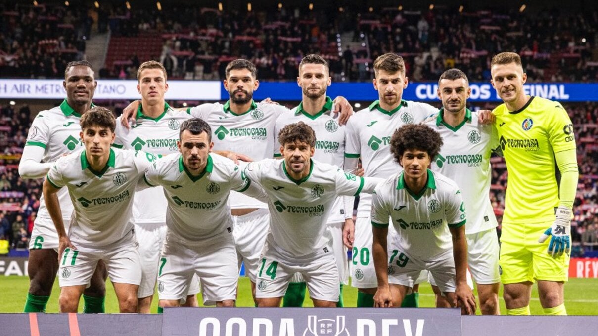 Plantilla completa del Getafe en la temporada 2024-25: Todos los jugadores y entrenador del equipo azulón