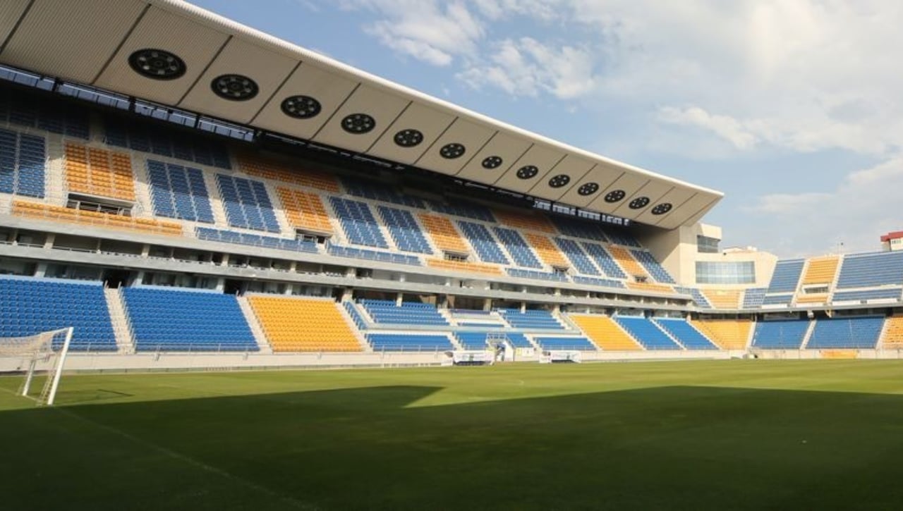 Dónde ver por TV y online el Cádiz – Girona que abre la jornada 21 de LaLiga