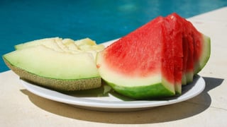 Dos nutricionistas alertan sobre el melón y la sandía de supermercado: "Conlleva riesgos para la salud"