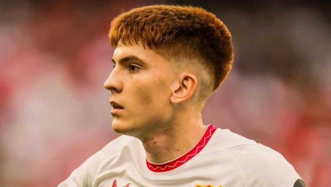 Aviso en el Sevilla a Valentín Barco