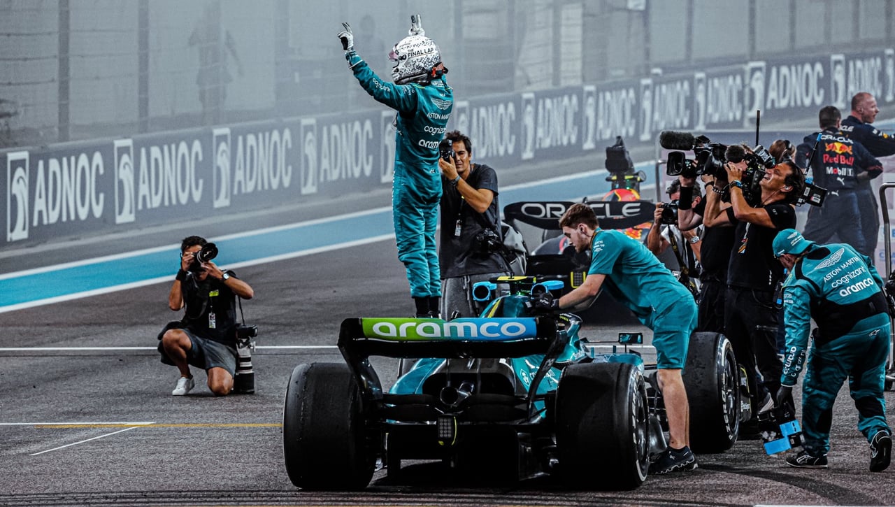 Sebastian Vettel se despide de la Fórmula 1 y Ferrari acaba segundo