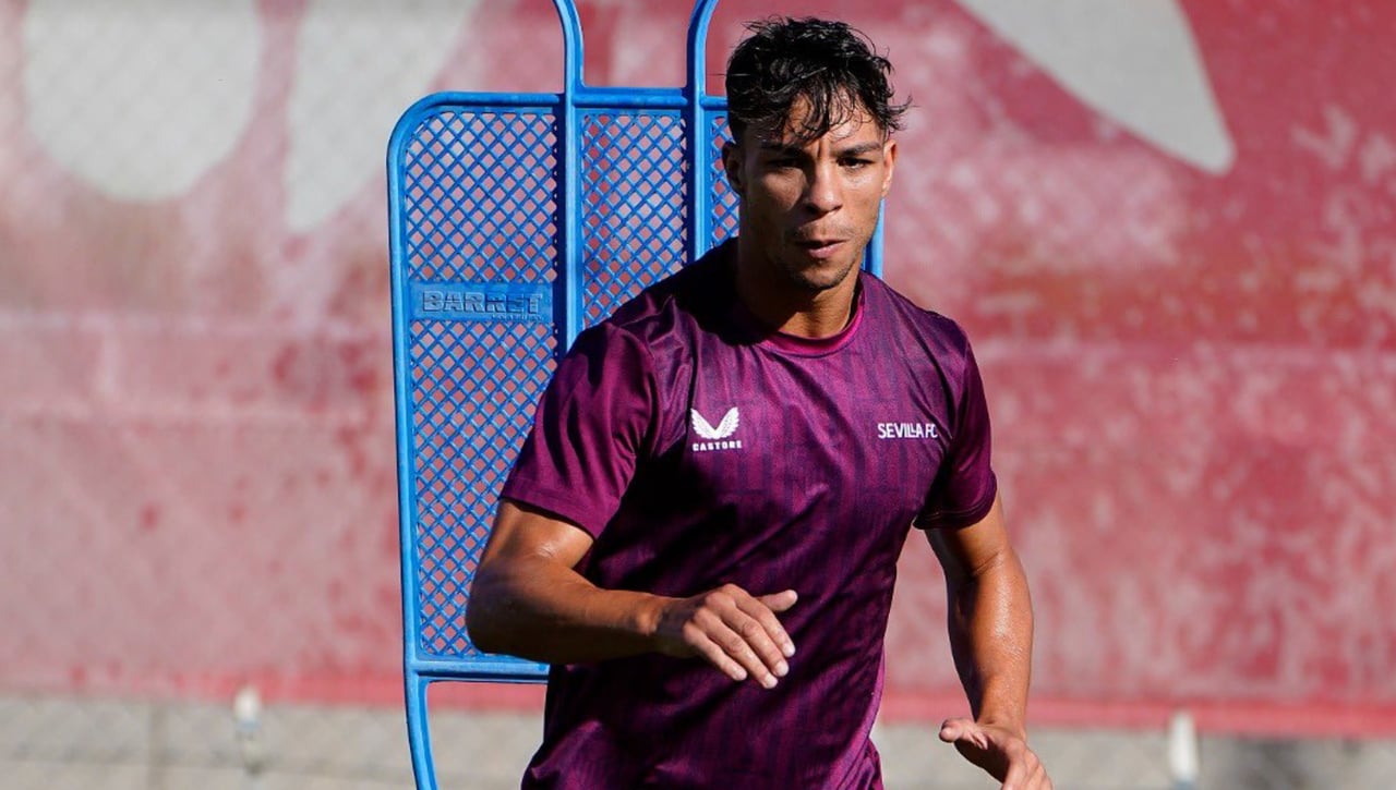 Óliver Torres se apunta ante el PSV