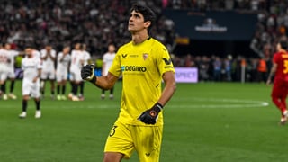 La verdadera razón que llevó a Bono a salir del Sevilla