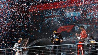 El jefe de McLaren la toma con Max Verstappen: “Ha traspasado el límite en la pista”