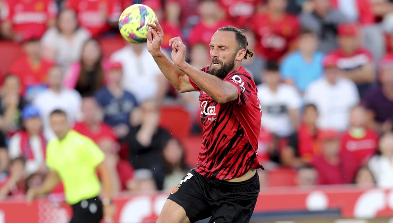 El Mallorca mira a Segunda en busca del sustituto de Muriqi