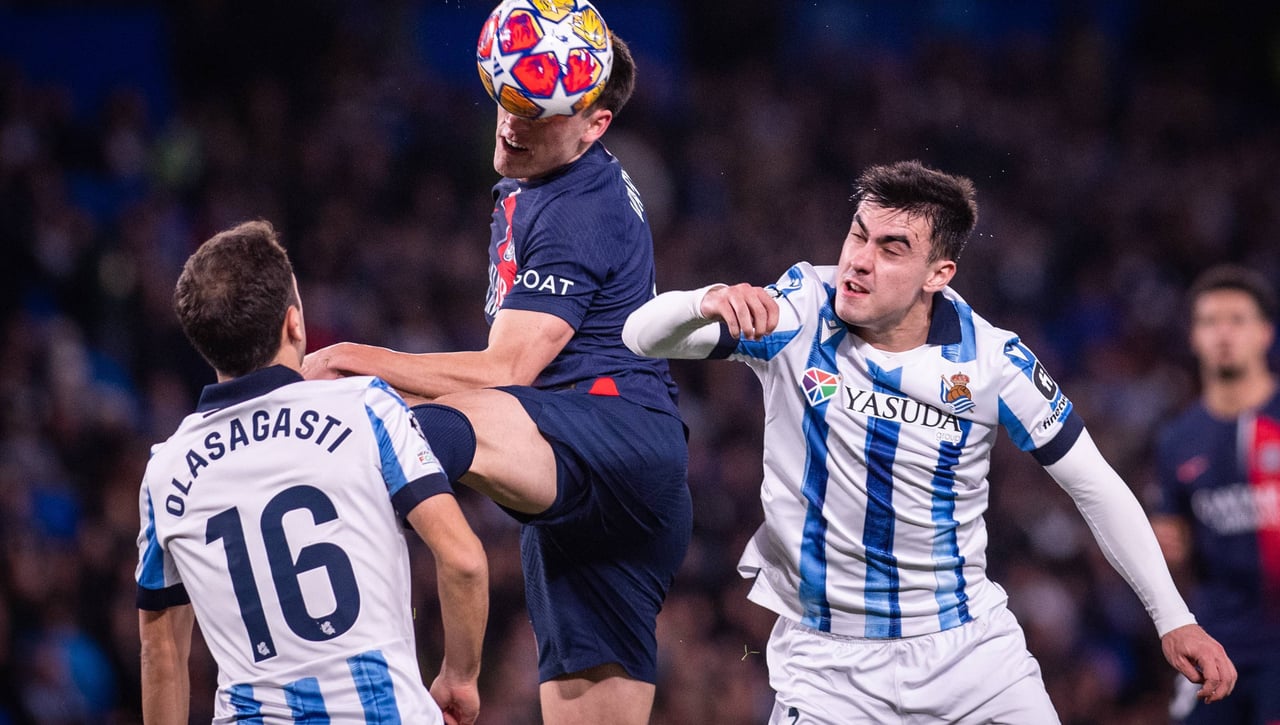 La Real Sociedad se piensa dos renovaciones