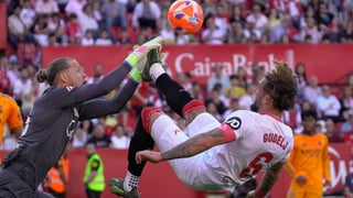 Gudelj y Nyland, dos suplentes del Sevilla que buscan minutos en sus países  