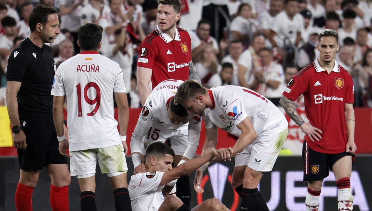 Dos salidas que se pueden acelerar en el Sevilla