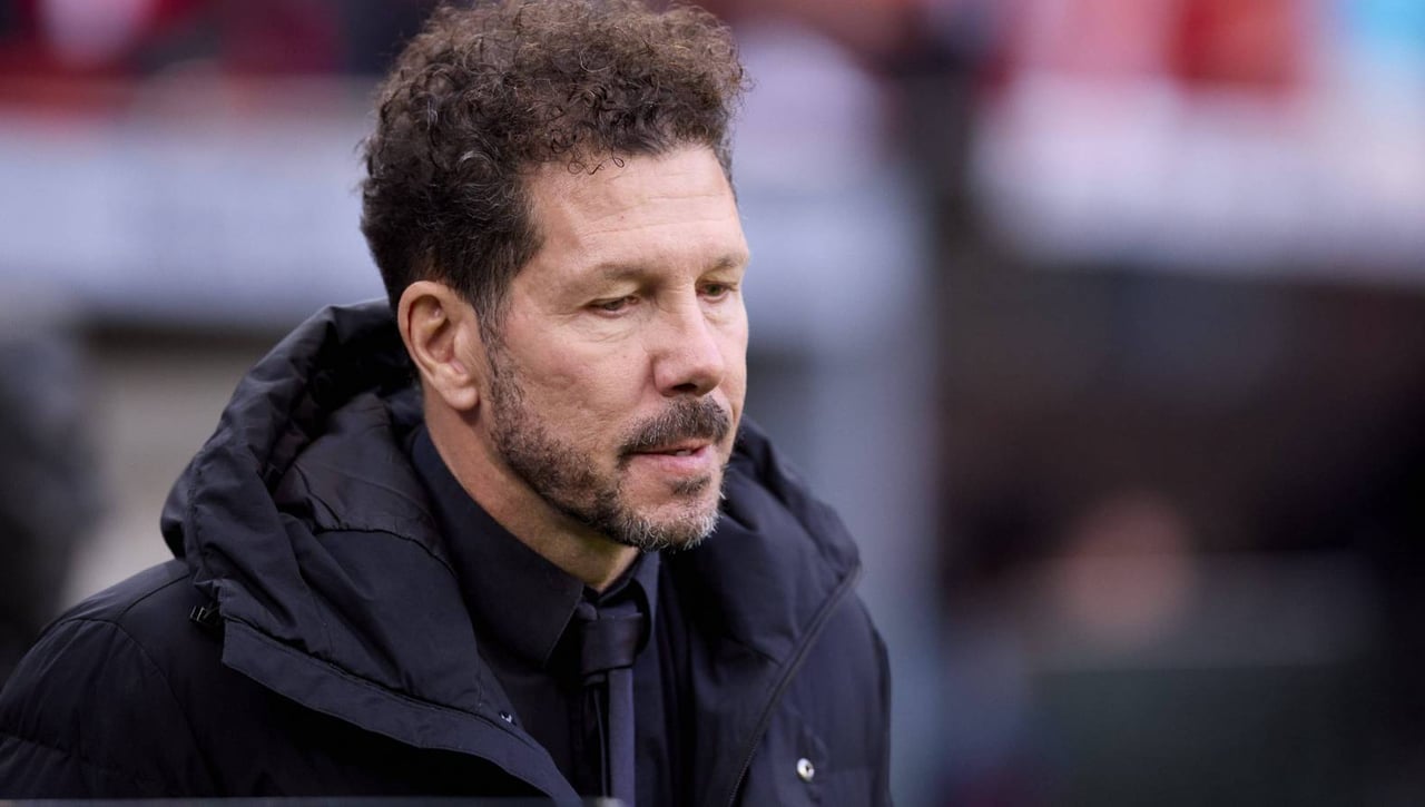 Simeone comienza a despedirse de él