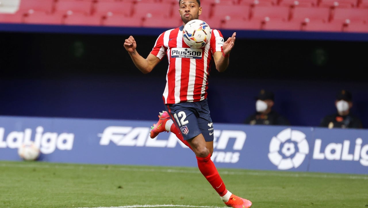 El Atlético se fija en un ex sevillista por si sale Lodi