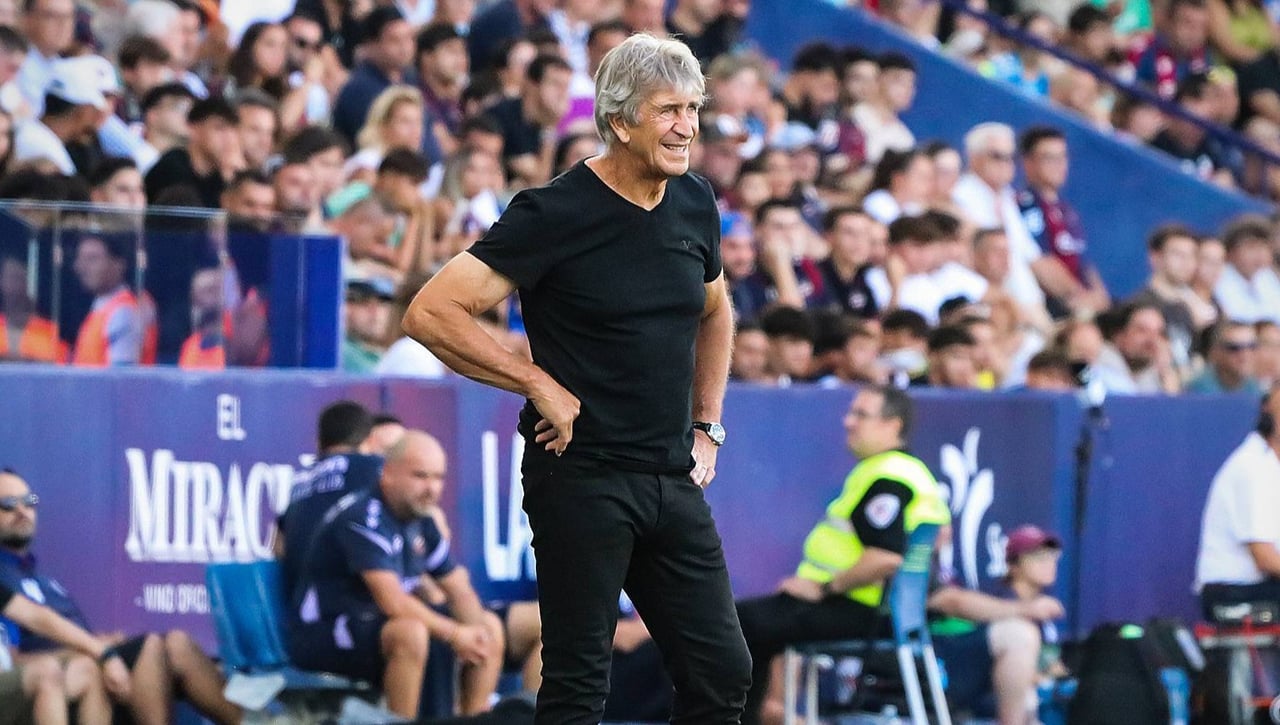 Pellegrini, muy crítico con el gol anulado de Altimira