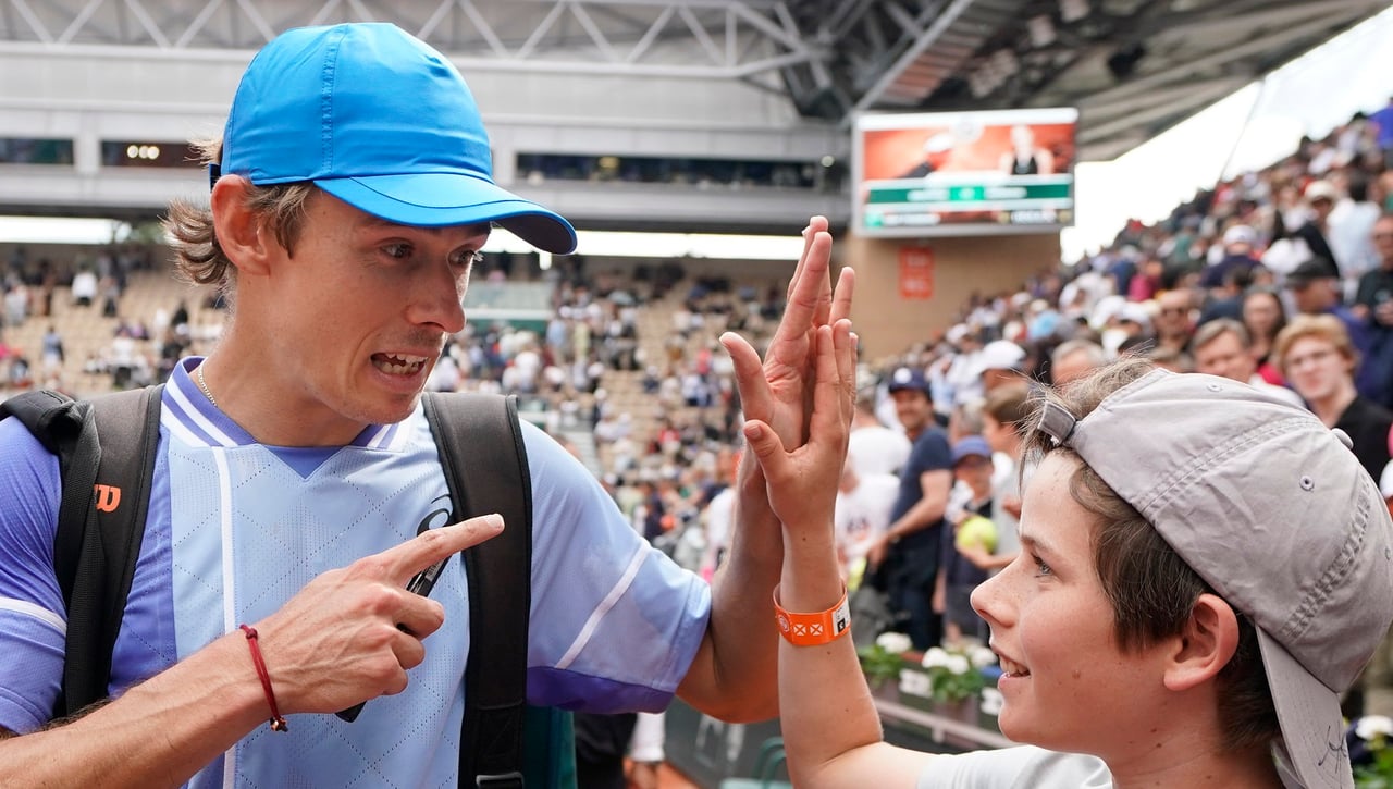 Acaba con Medvedev y le despeja el camino a Djokovic