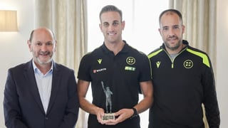 Louzán y la RFEF dan premios a los árbitros