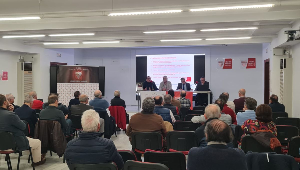 Accionistas Unidos pide un nuevo pacto en el Sevilla