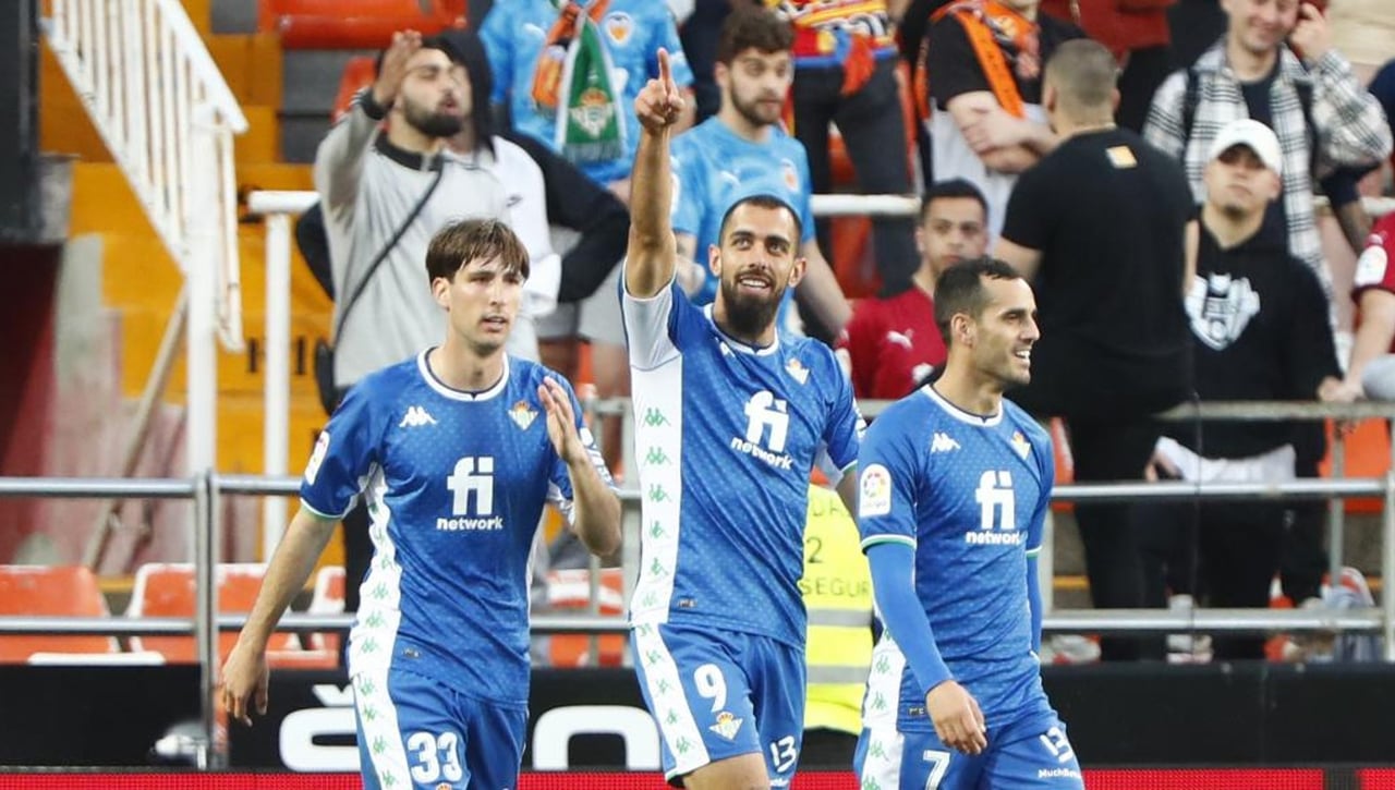 El bético Borja Iglesias, entre los 25 de Luis Enrique para medirse a Suiza y Portugal en la Nations League 