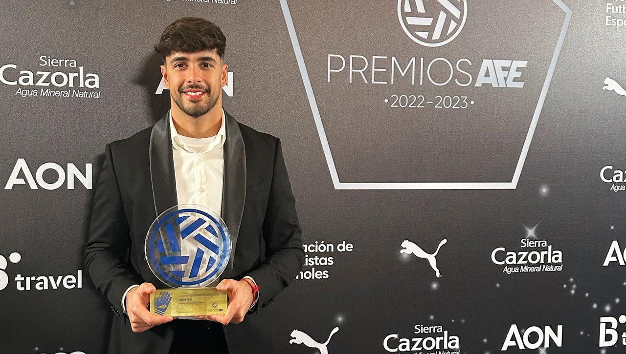 Opina sobre el cambio de entrenador del Racing de Ferrol