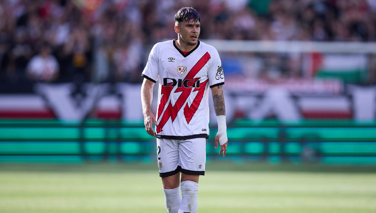 Ratiu renueva con el Rayo Vallecano hasta 2030 y se consolida como pilar del proyecto rayista