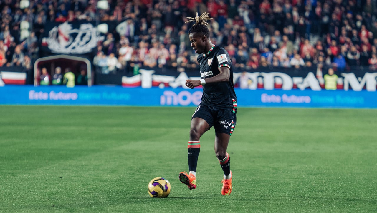 Mikel González, director deportivo del Athletic Club, echa balones fuera sobre el futuro de Nico Williams: "Ya lo demostró, renovó hasta 2027"