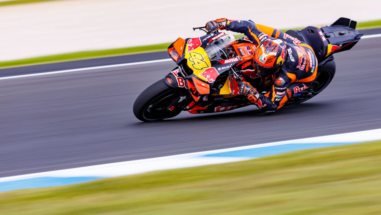 La locura de Pol Espargaró: de estar de vacaciones a colarse en la Q2 con 'jet lag'