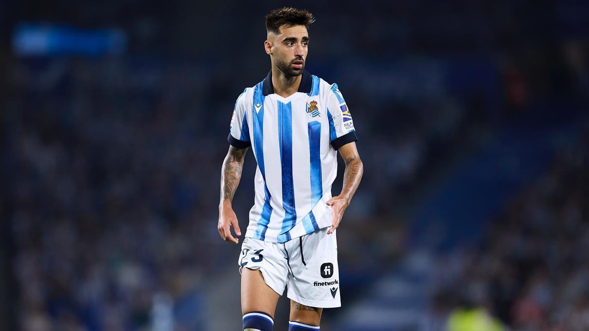 Brais Méndez eleva la voz para gritar "Stop Odio"