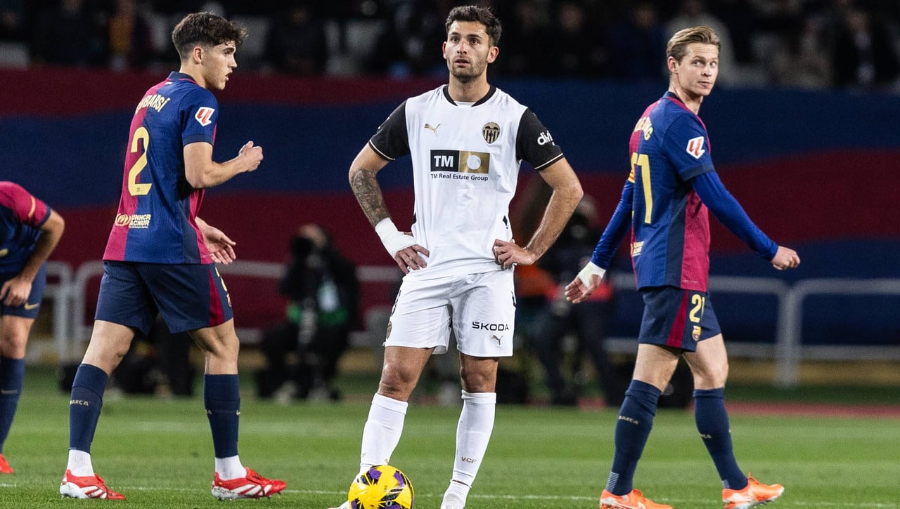 La delantera del Valencia pende de un hilo