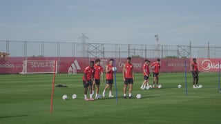El Sevilla entrena con siete bajas antes de viajar a Girona 