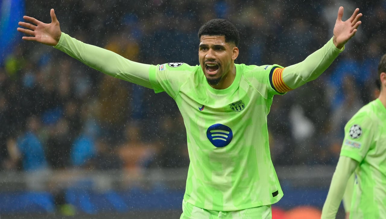 Ronald Araujo, señalado