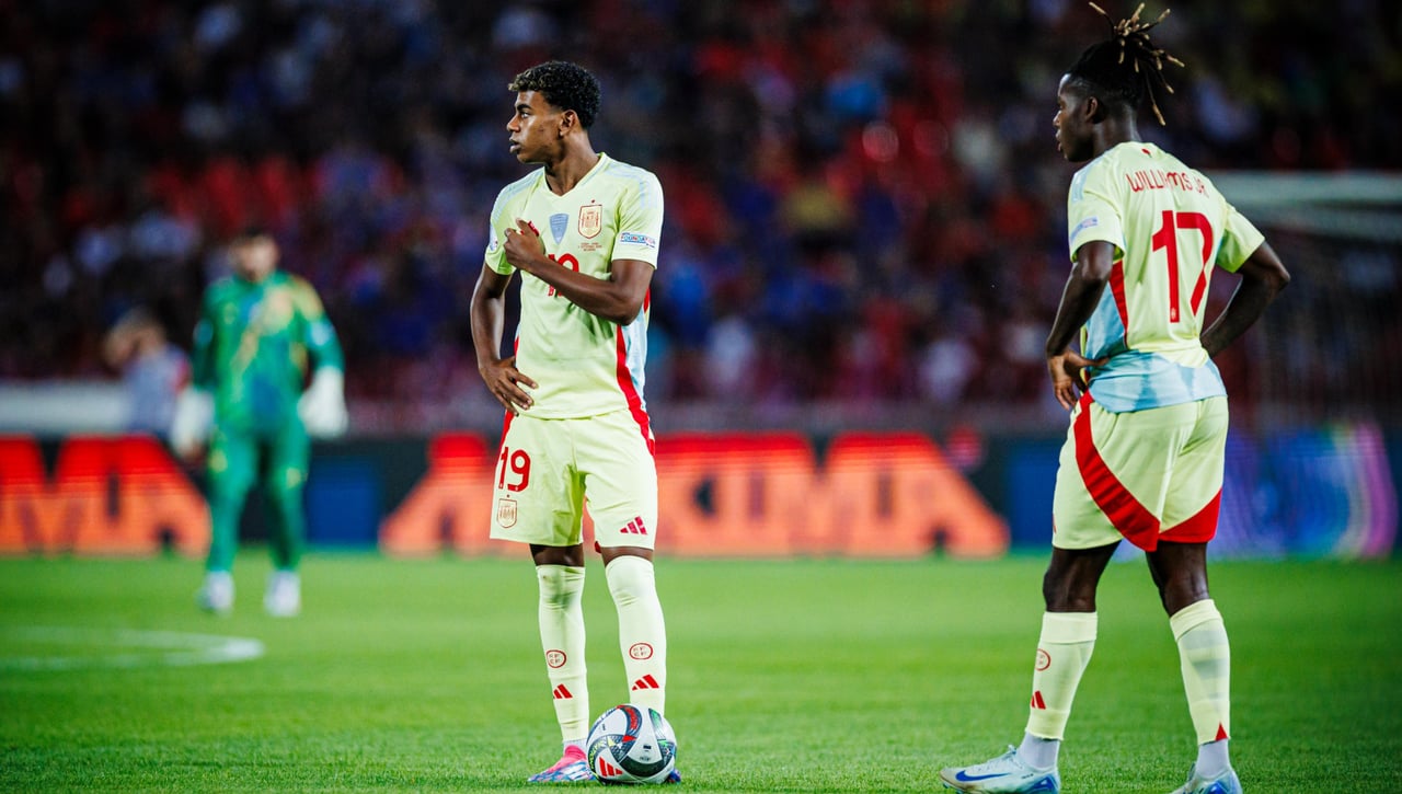 Serbia 0-0 España: Atasco de la campeona en Belgrado