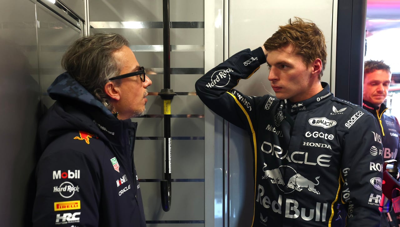 Todo del revés para Max Verstappen en Las Vegas