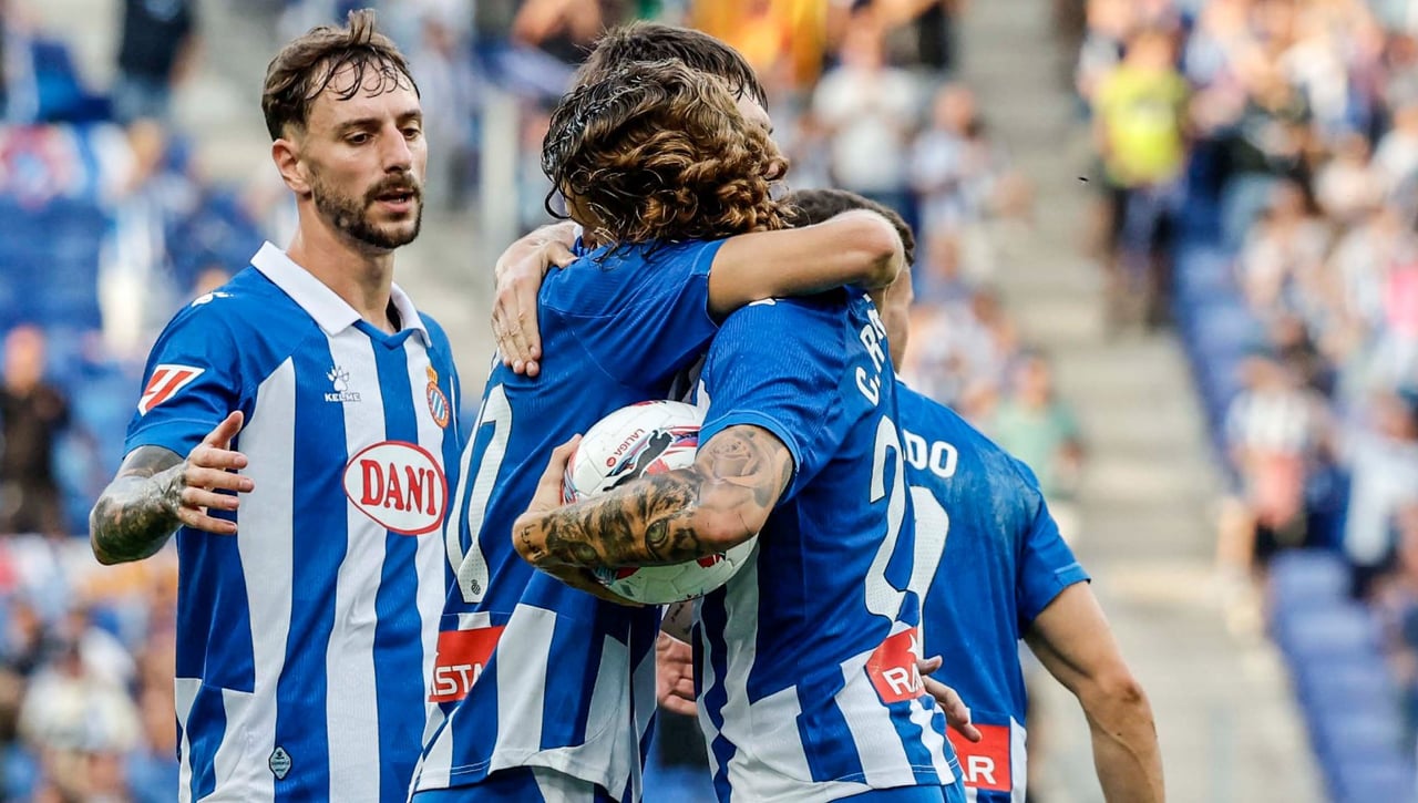 Espanyol 2-1 Rayo Vallecano:  Alejo Véliz desata la locura 'perica'