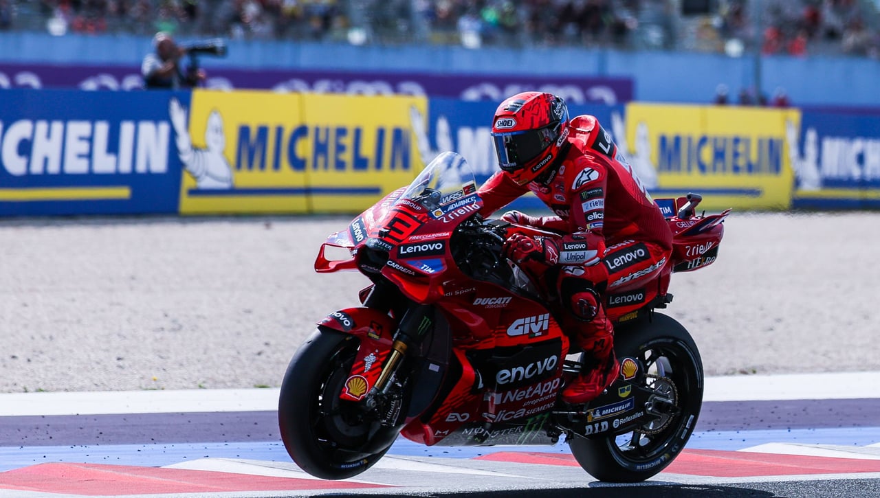 Marc Márquez se quita la espina a lo grande en Misano