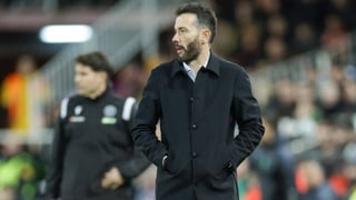 Corberán solo piensa en seguir en el Valencia: "Mi objetivo es centrarme en el próximo partido"