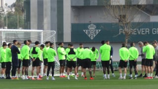 La charla de Pellegrini, el regreso de Fornals y avances significativos con William Carvalho y Bellerín