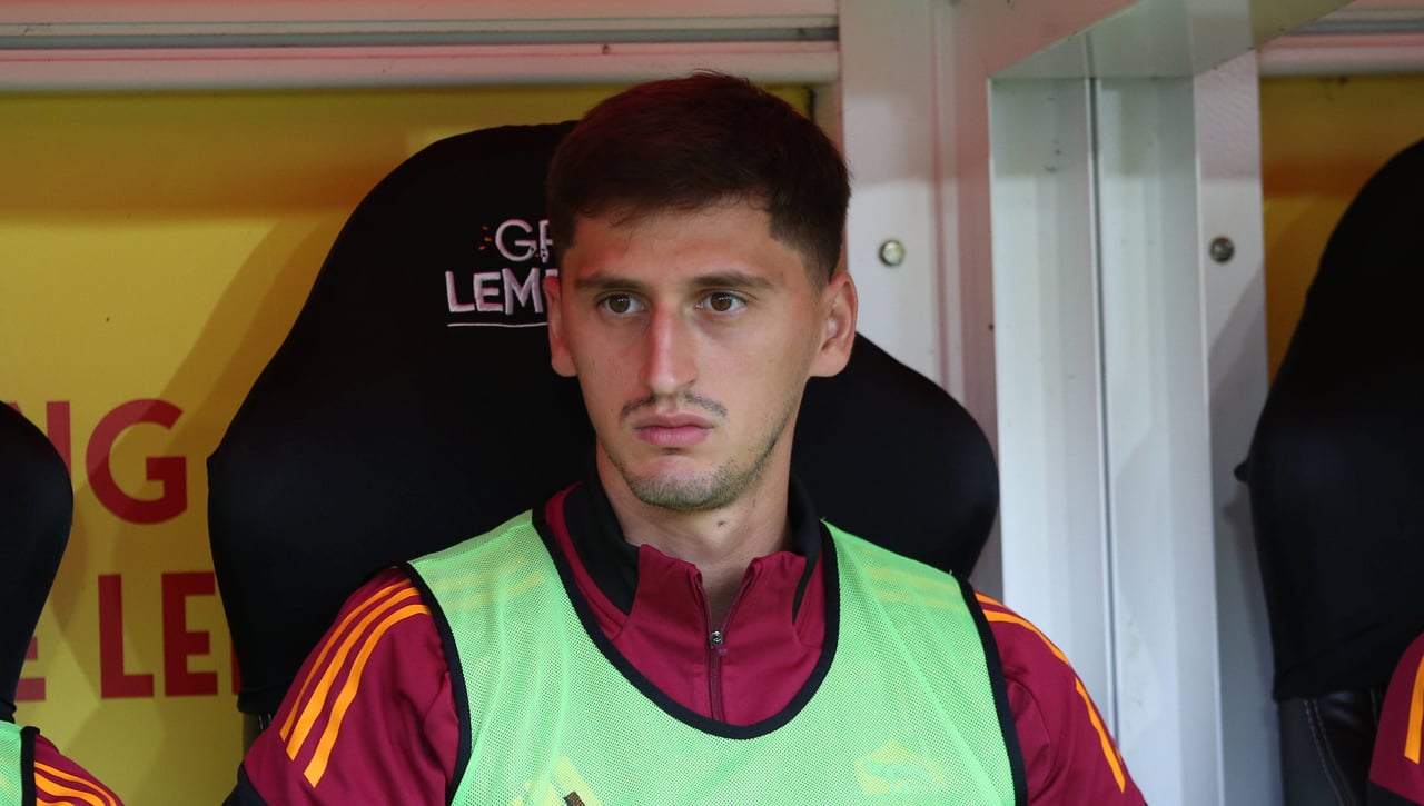 El Sevilla se queda sin el fichaje de la Roma para cubrir la posible salida de Badé