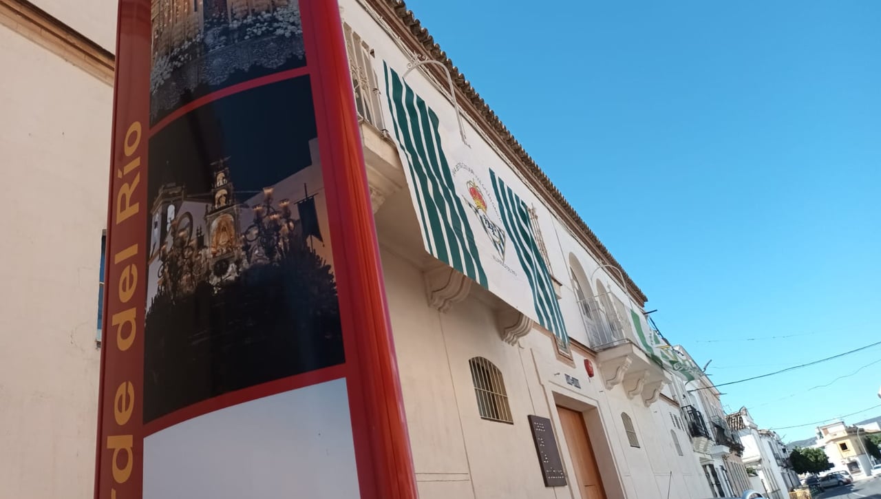 Villaverde del Río, preparada y engalanada para recibir este martes al Real Betis